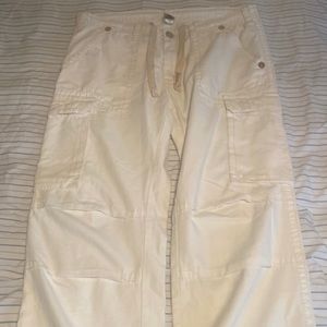 True Religion - Linen (Thick) - Great Condition
